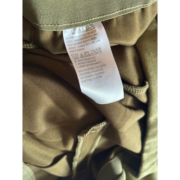 Isaac Mizrahi Live! Women’s Faux Suede Straight Ankle Pants Size 32W Olive - Picture 6 of 6